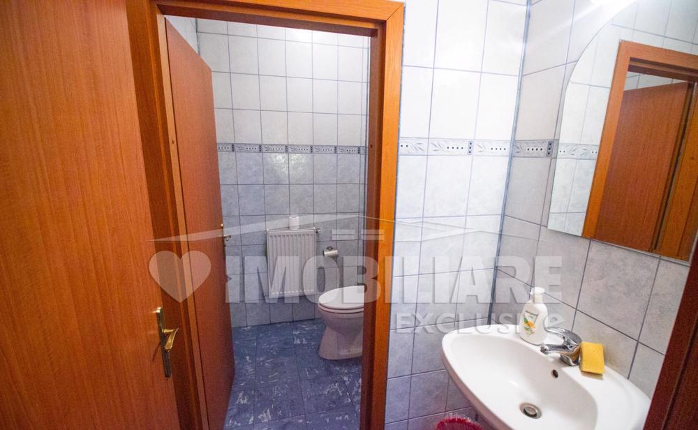 Spatiu de birouri (Utilitati incluse) - Intim, Arad