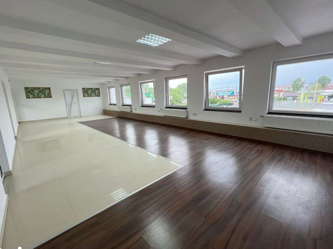 Spatiu de inchiriat birouri / alte activitati