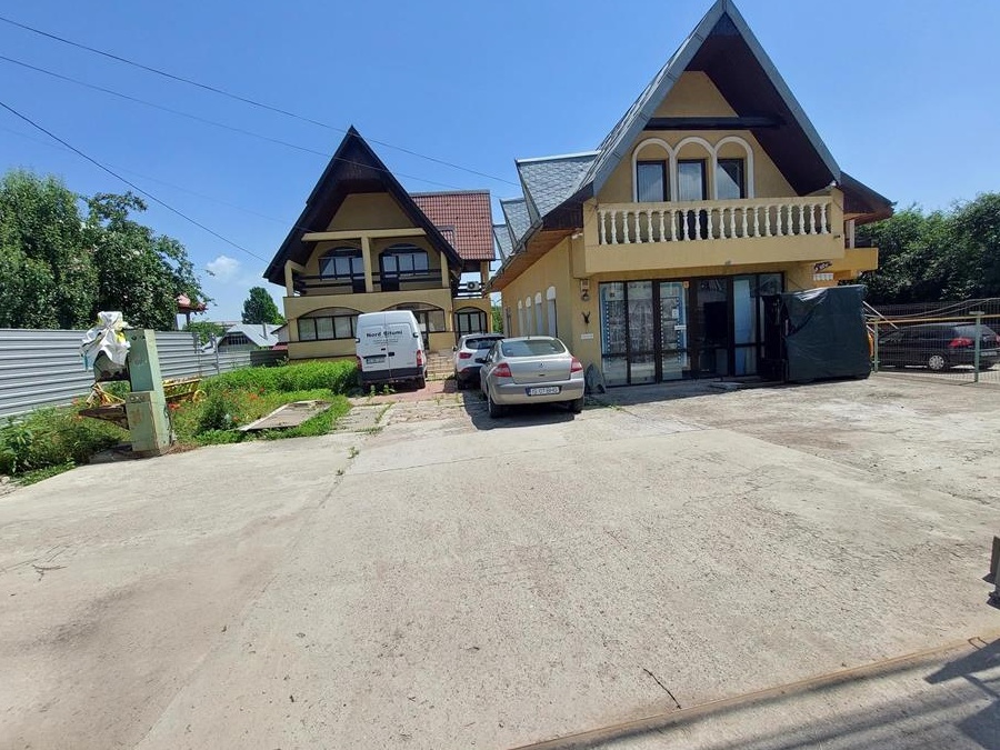 Spatiu de inchiriat in zona foarte buna, strada principala Iasi-Vaslui,aproape de Vama Iasi 5500ron
