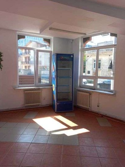 Spatiu de inchiriat - Metrou Tineretului