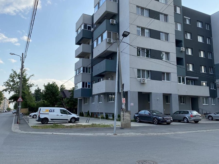 SPATIU DEPOZITARE BERCENI SECTOR 4
