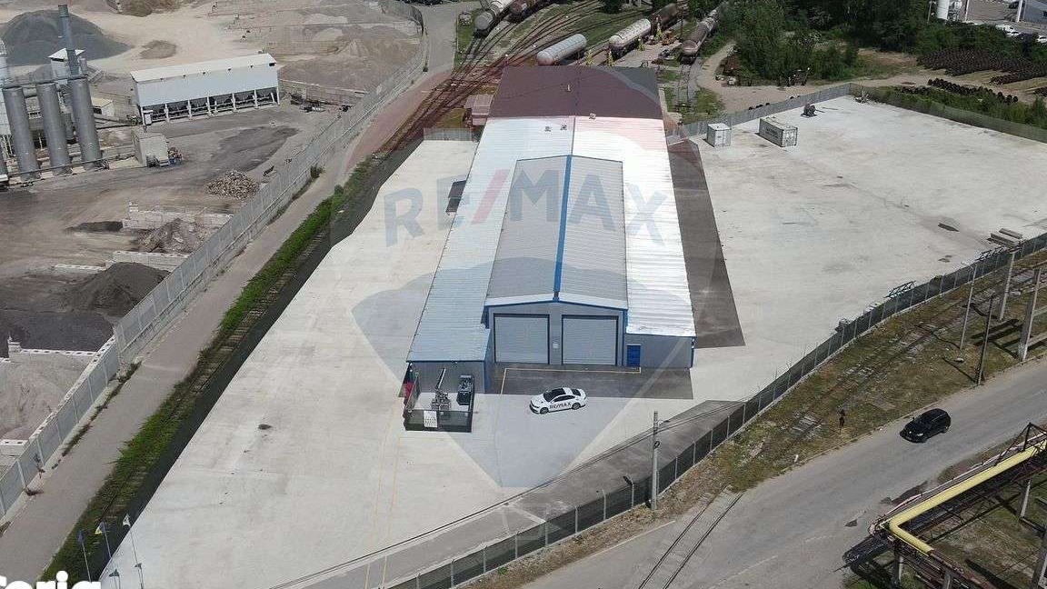 Spațiu industrial de 1,718mp de vânzare în zona Petrolului