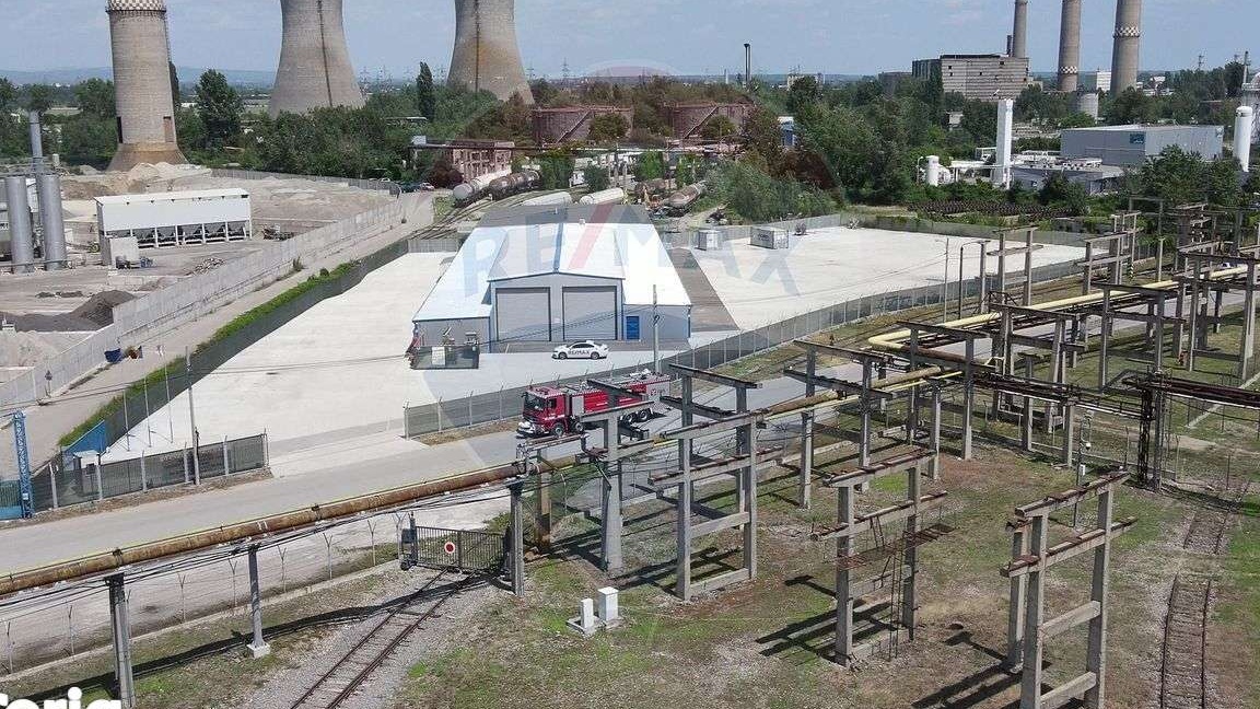 Spațiu industrial de 1,718mp de vânzare în zona Petrolului