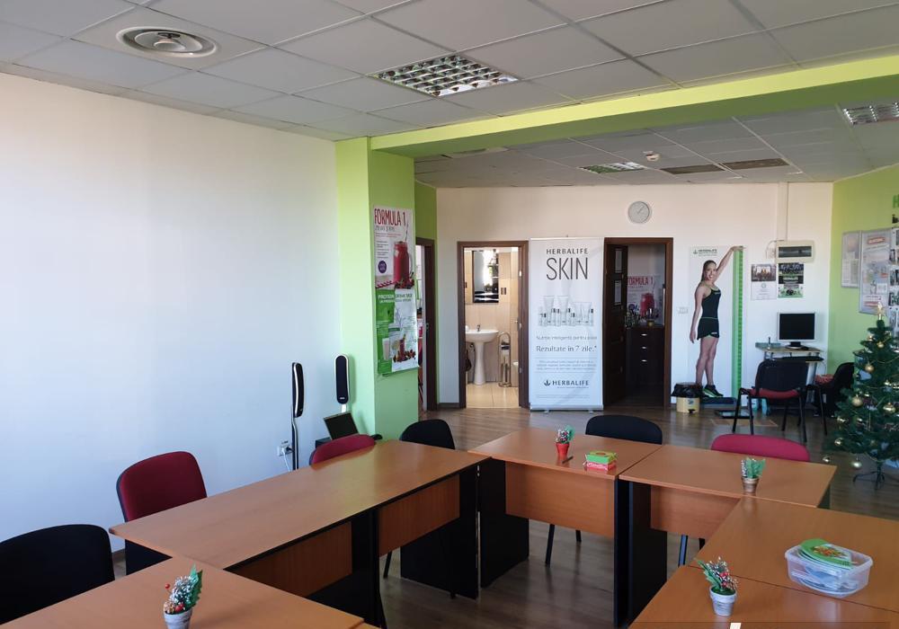 Spatiu pentru birou, Badea Cartan!
