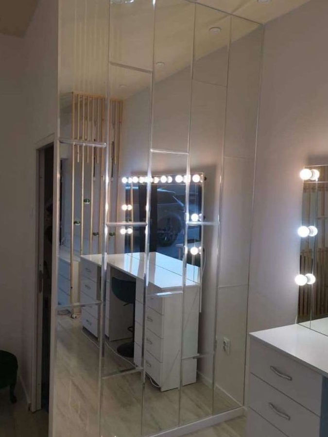 Spatiu(salon Cosmetica) parter bloc nou zona Centrala