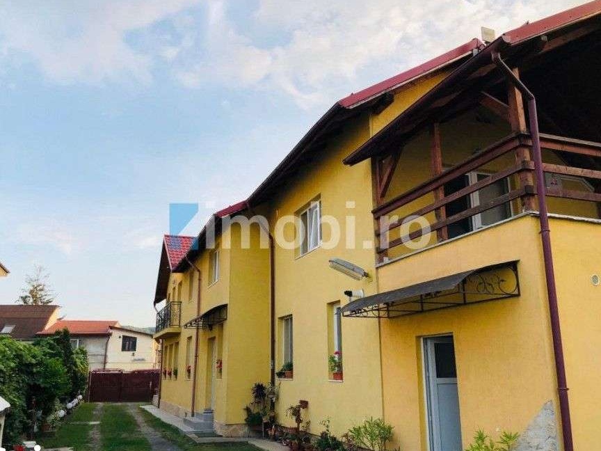 Spre inchiriere casa cu 9 camere - 440 mp, amplasata in Floresti