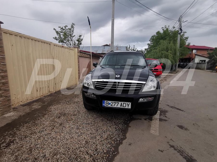 Ssangyong rexton