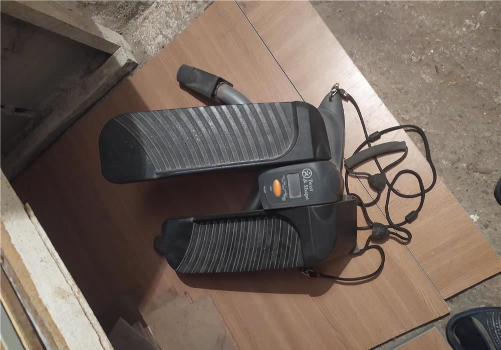 Stepper Twist & Shape
