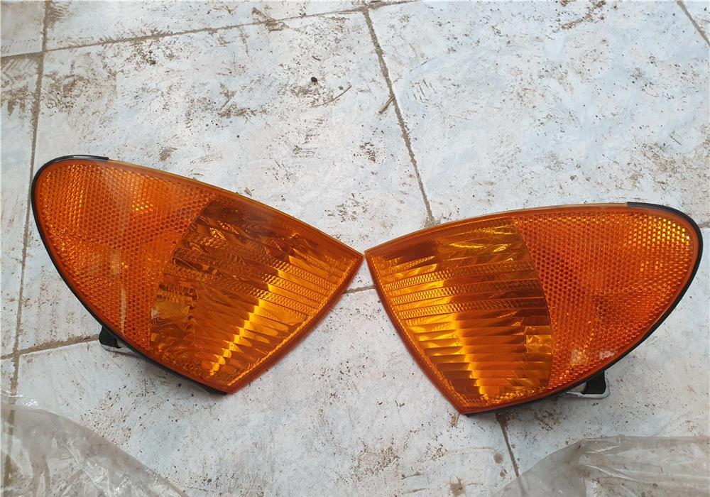 Stopuri si semnalizari BMW 320-an 2000