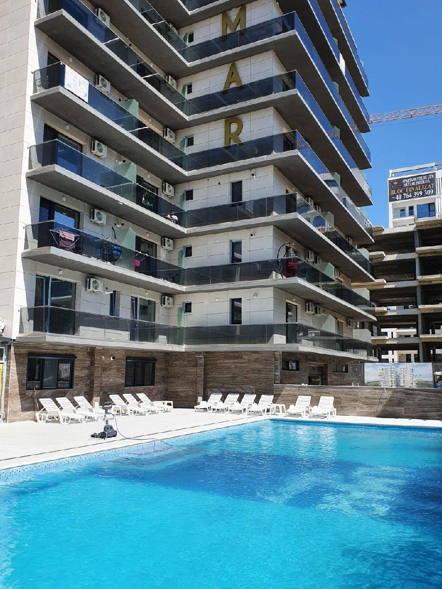 Studio Mamaia cu acces la piscina