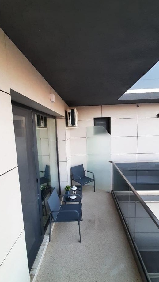 Studio Mamaia cu acces la piscina