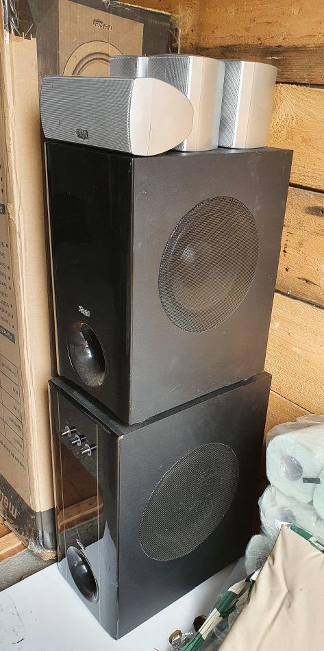 Subwoofer re diverse