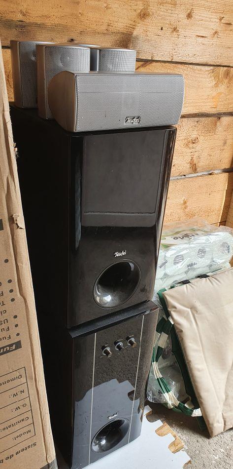Subwoofer re diverse