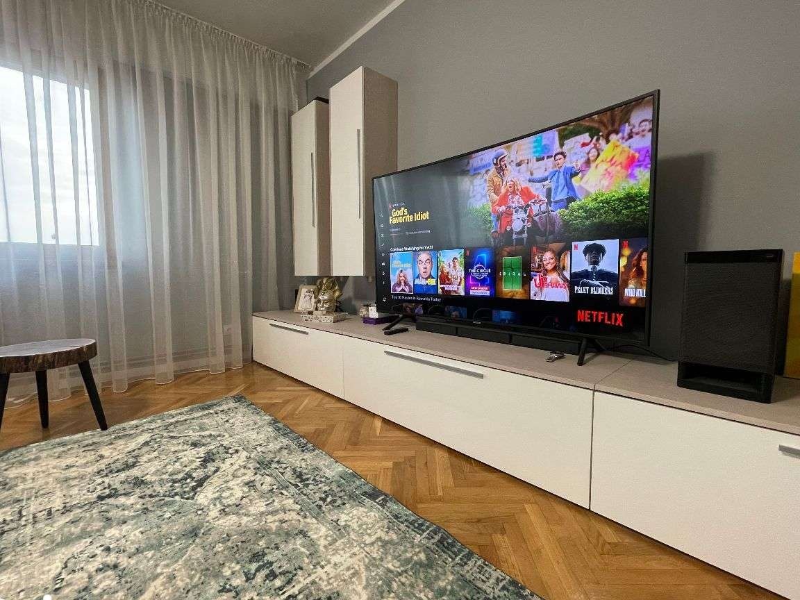 Super Apartament 4 camere pe Aleea Muscel // direct de la proprietar