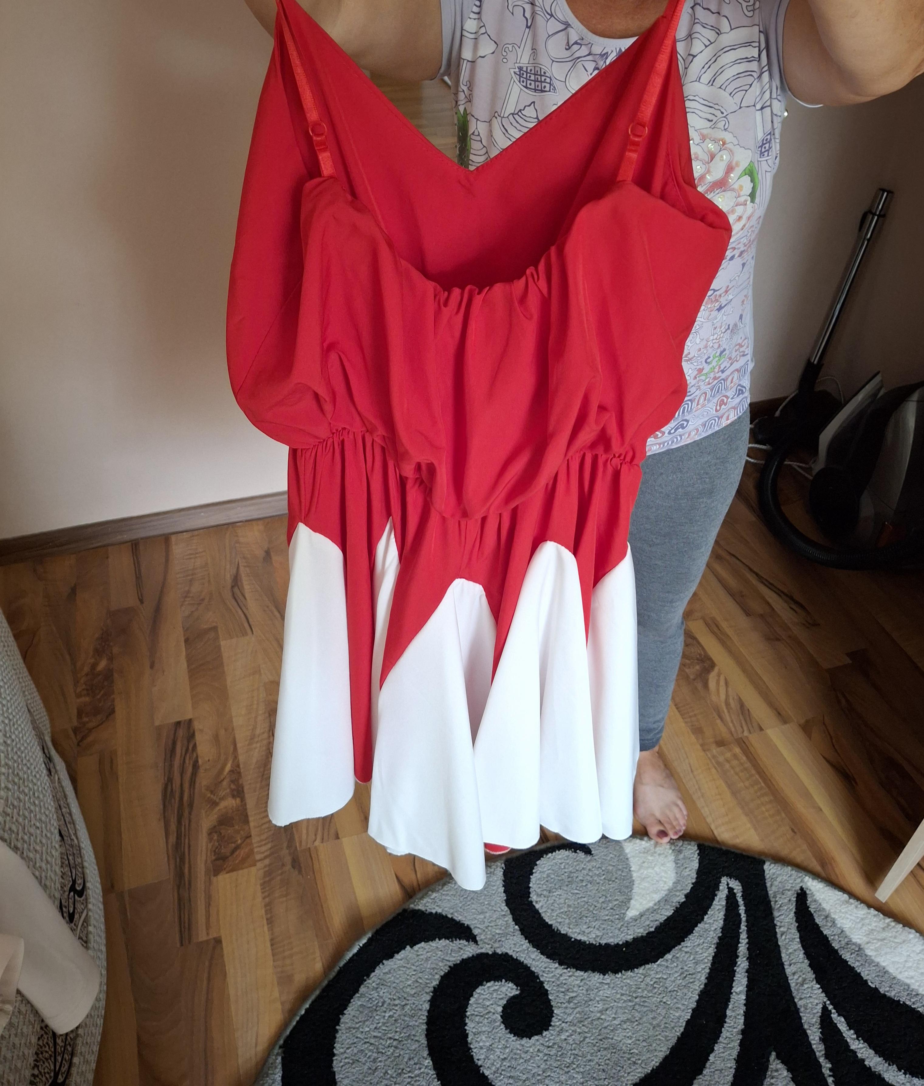 Superbă