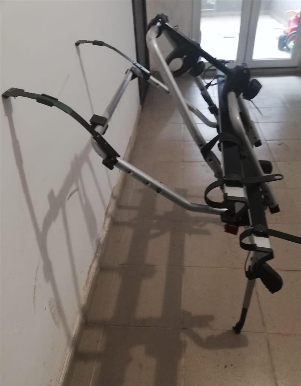 suport bicicleta pentru masina