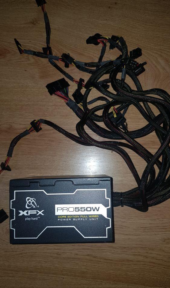 Sursă gaming XFX PRO 550W