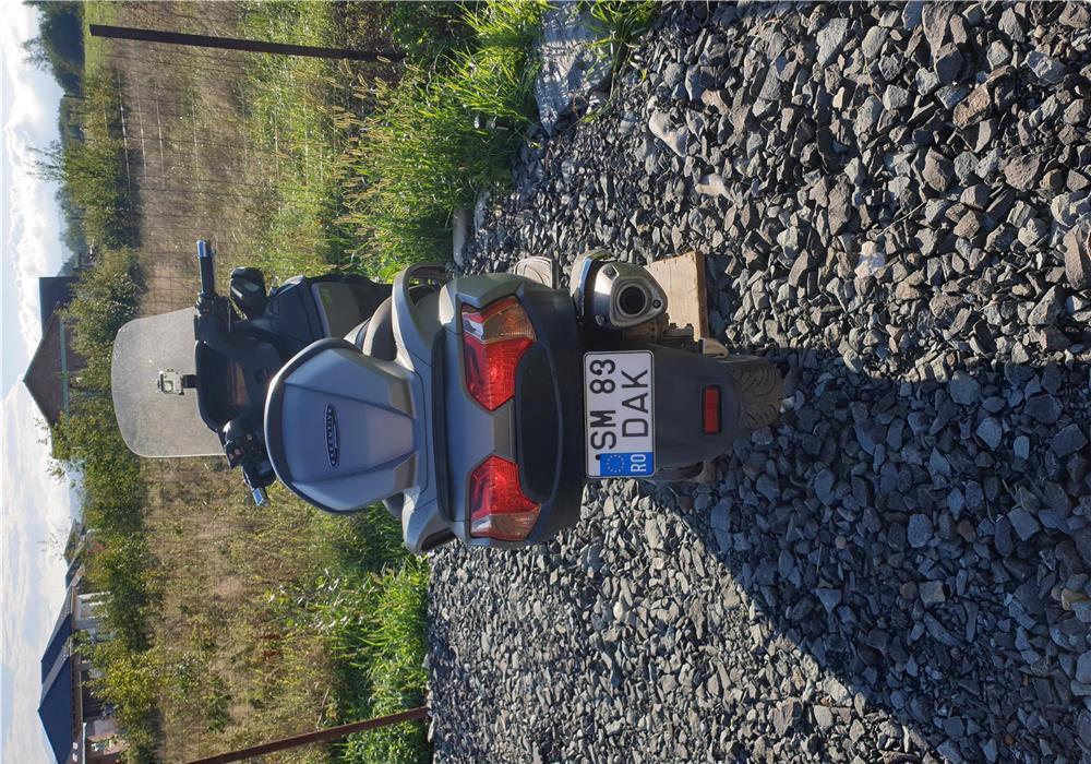 Suzuki Burgman 650