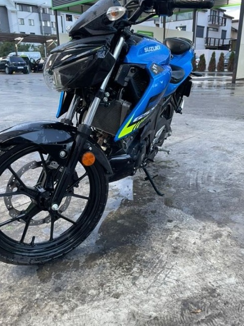 Suzuki GSX
