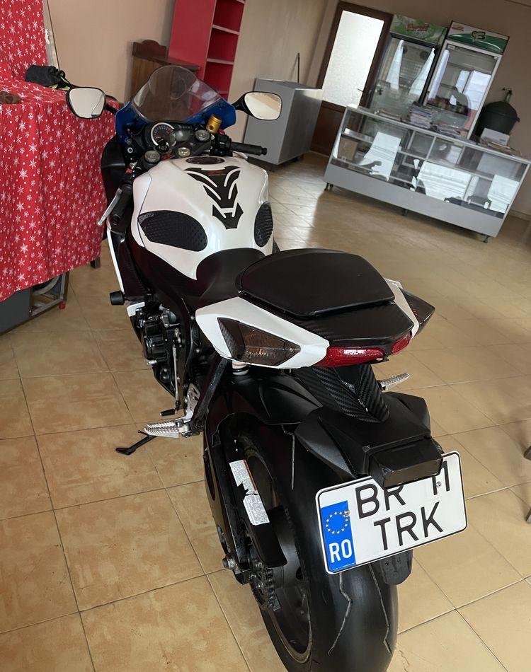Suzuki GSX-R 600 L1 limitat A2