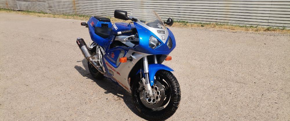 Suzuki Gsxr