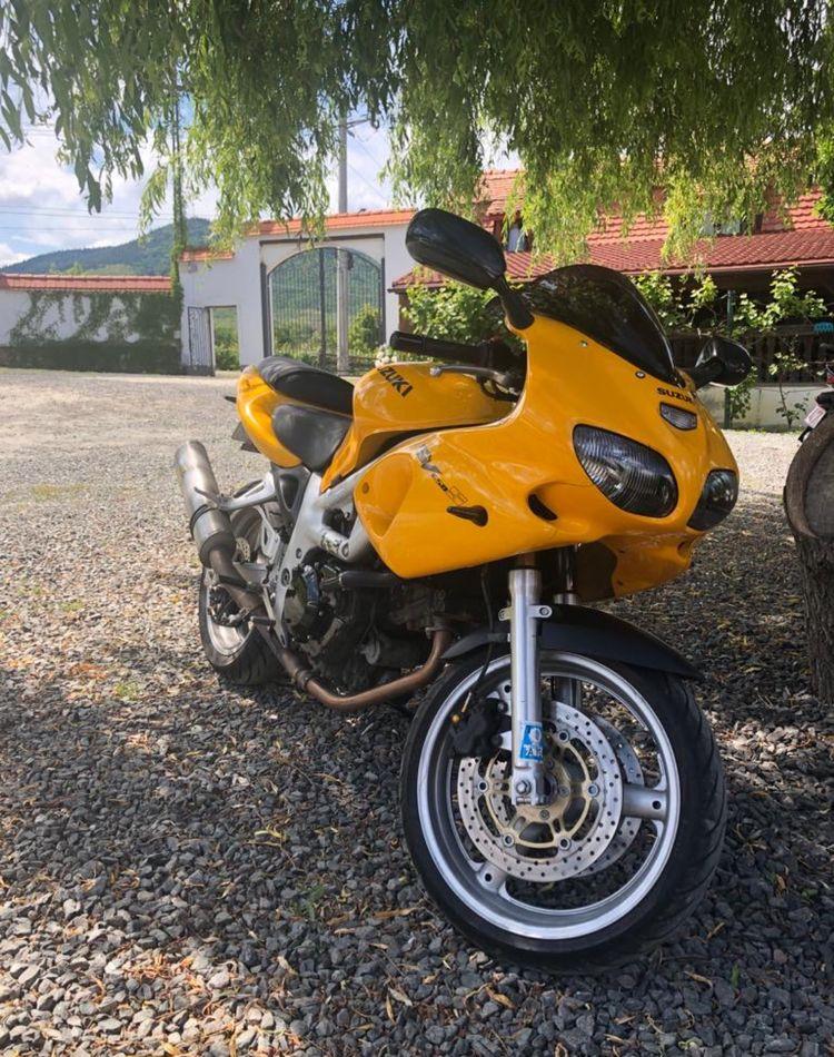 SUZUKI SV 650 - 72 CP