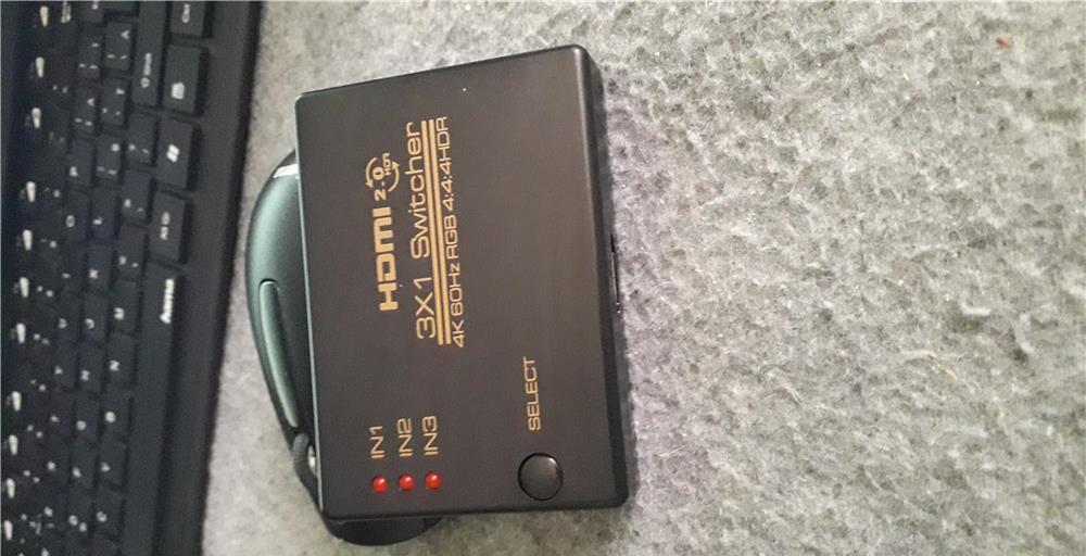 Switch TP-Link 3 porturi