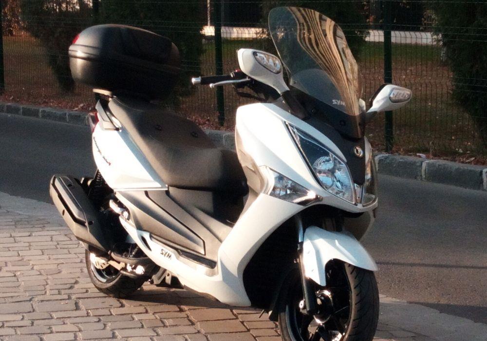 Sym Joimax 300i maxiscuter maxiscooter