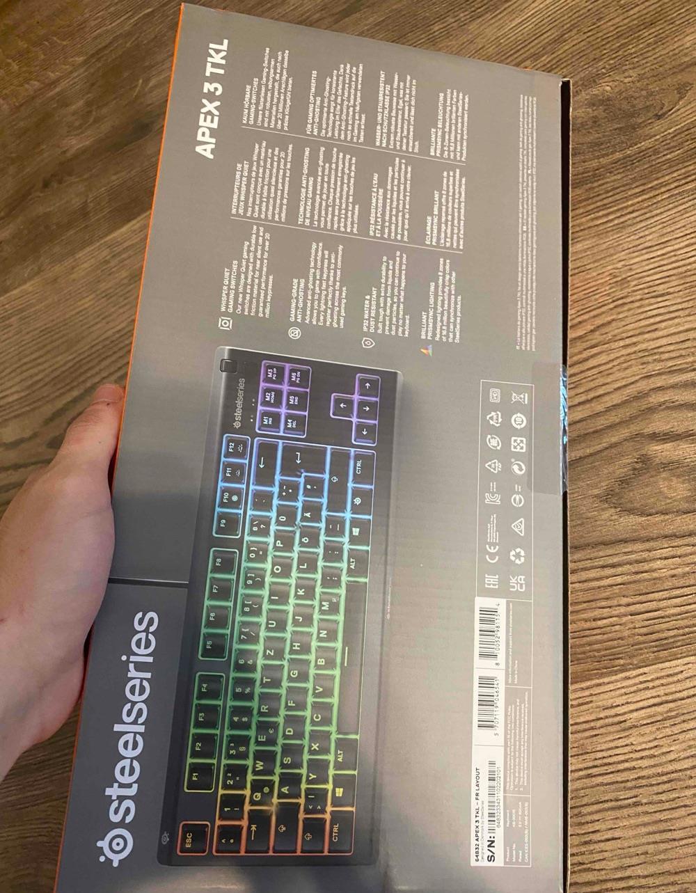 Tastatura Apex 3 TKL