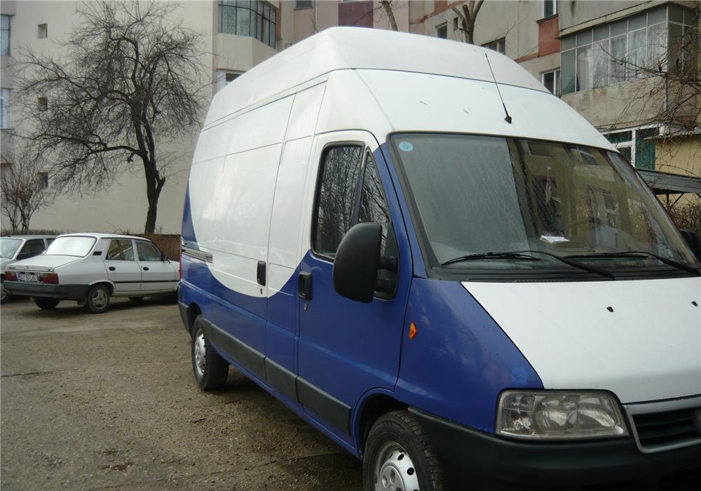 ,Taxi marfa Craiova.Transport marfa.Transport mobila.Montaj mobila.Mutari.Debarasari.