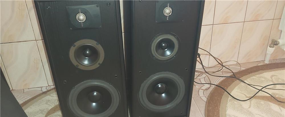Technics cu boxe JBL