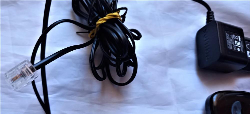 telefon fara fir Philips D130 negru, receptie hotel, receptie pensiune, camera pensiune