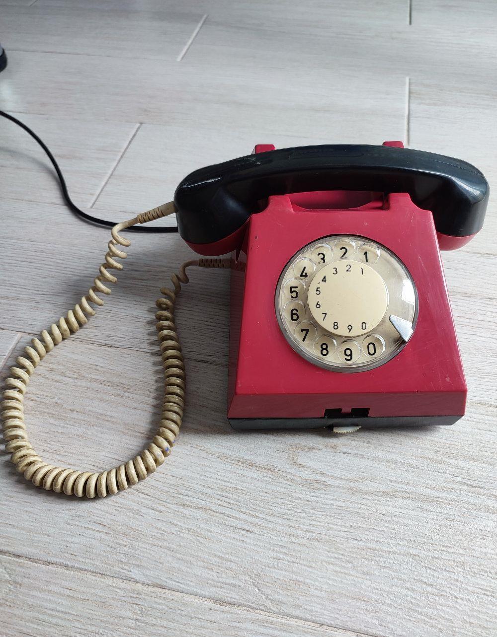 Telefon fix cu disc
