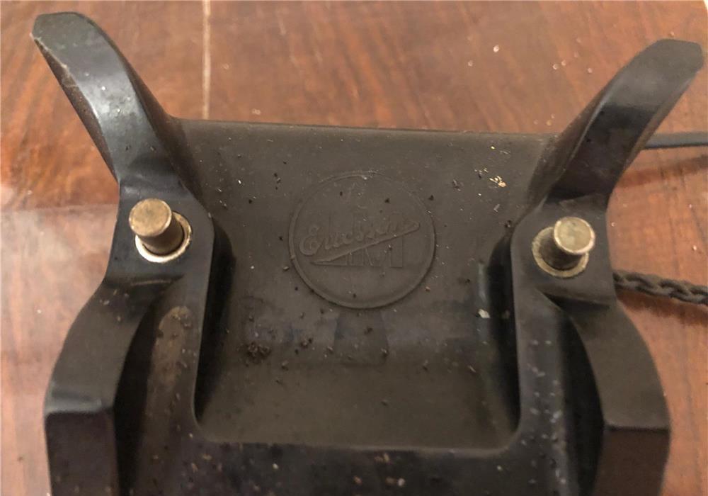 Telefon vechi din ebonita marca LM Ericsson