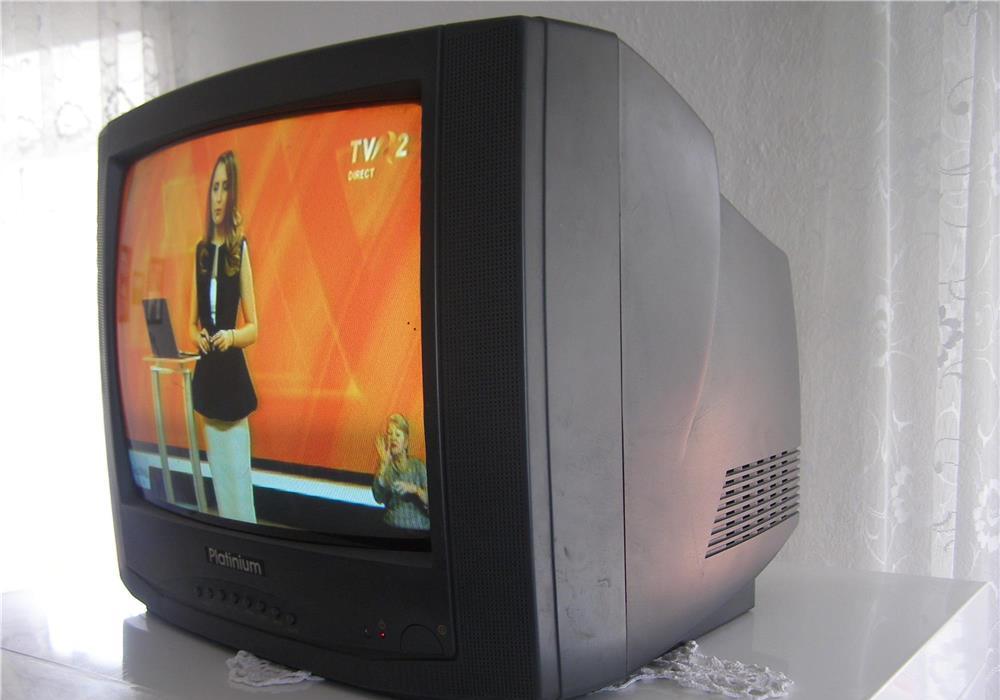 Televizor ,, PLATINIUM ;;