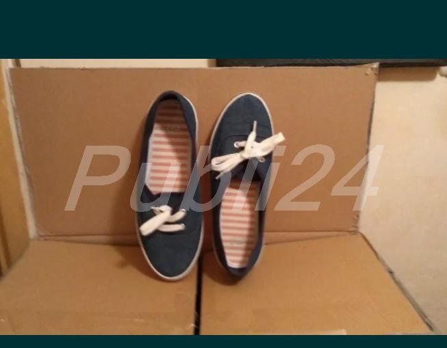 Tenesi / Bascheti Jeans F&F ,adusi din UK , mas. UK6- EU39