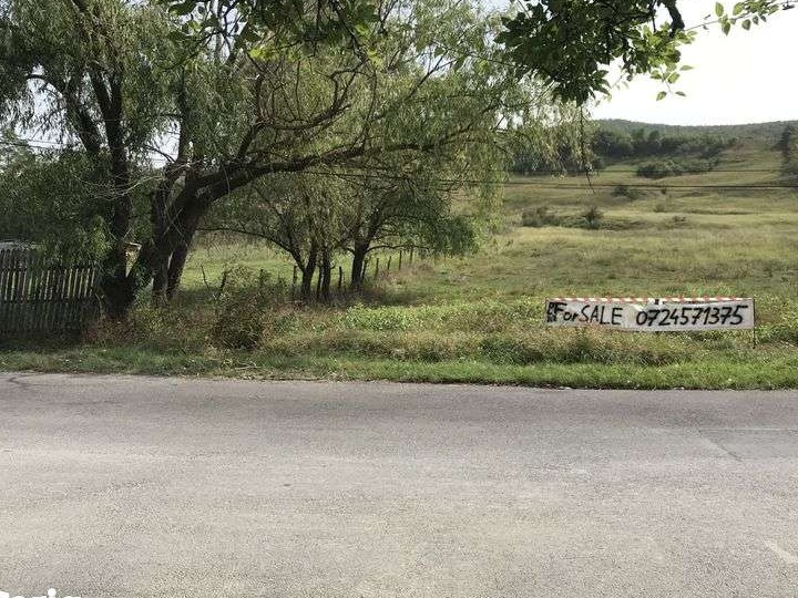 Teren 1000mp casa vacanta Joseni Buzau (Vulcanii Noroiosi)