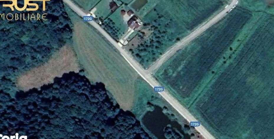 Teren 70 arii, extravilan, langa lac Saratel