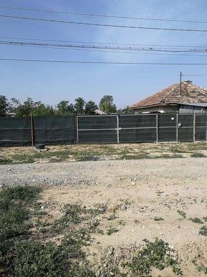 Teren casă în com Săveni - Ialomița