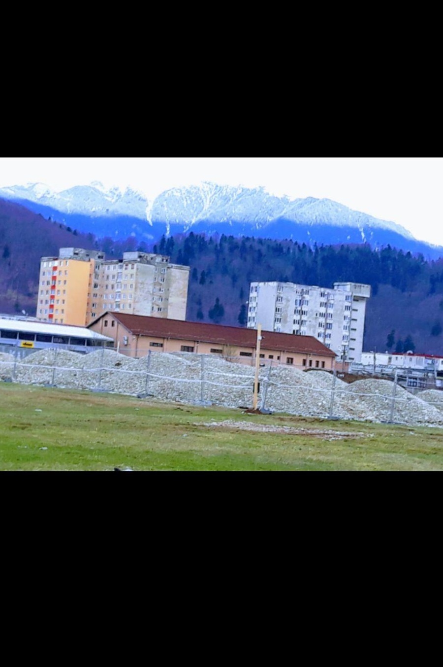 Teren construcții 500 mp str.Nucului/C.Bucuresti,cart.Noua