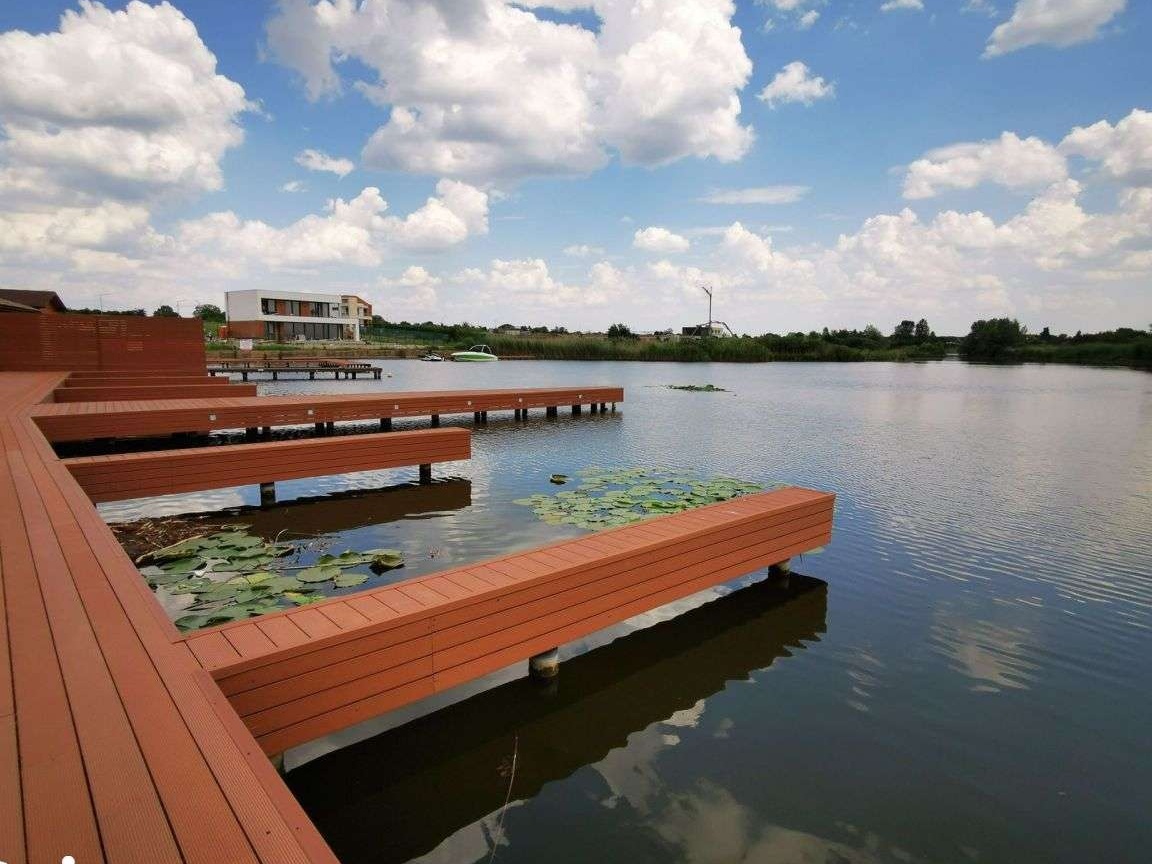 Teren cu loc de barca in complex Delta Snagov - lac Snagov