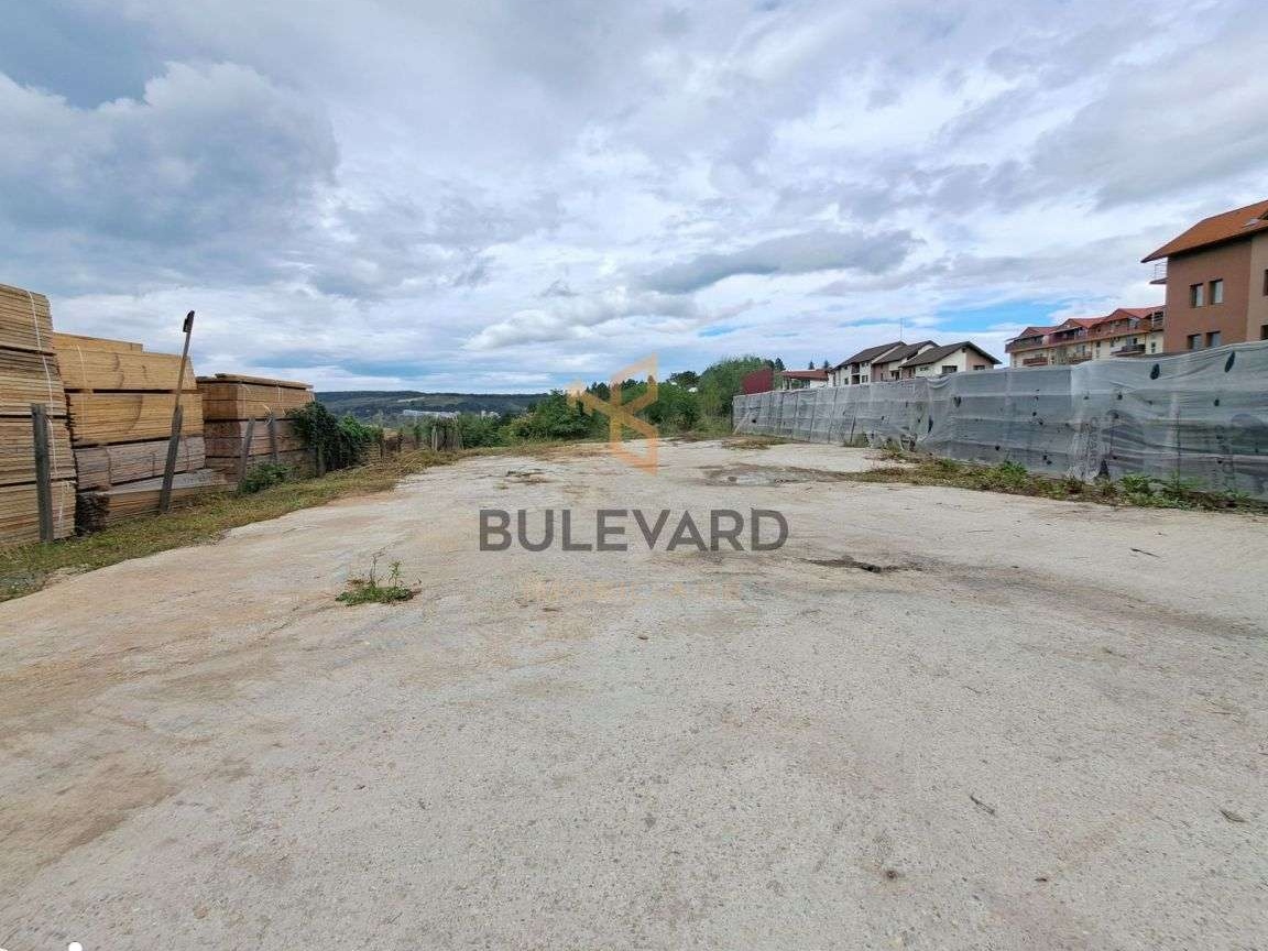 Teren cu platforma betonata de 600 mp, deschidere la strada circulata!