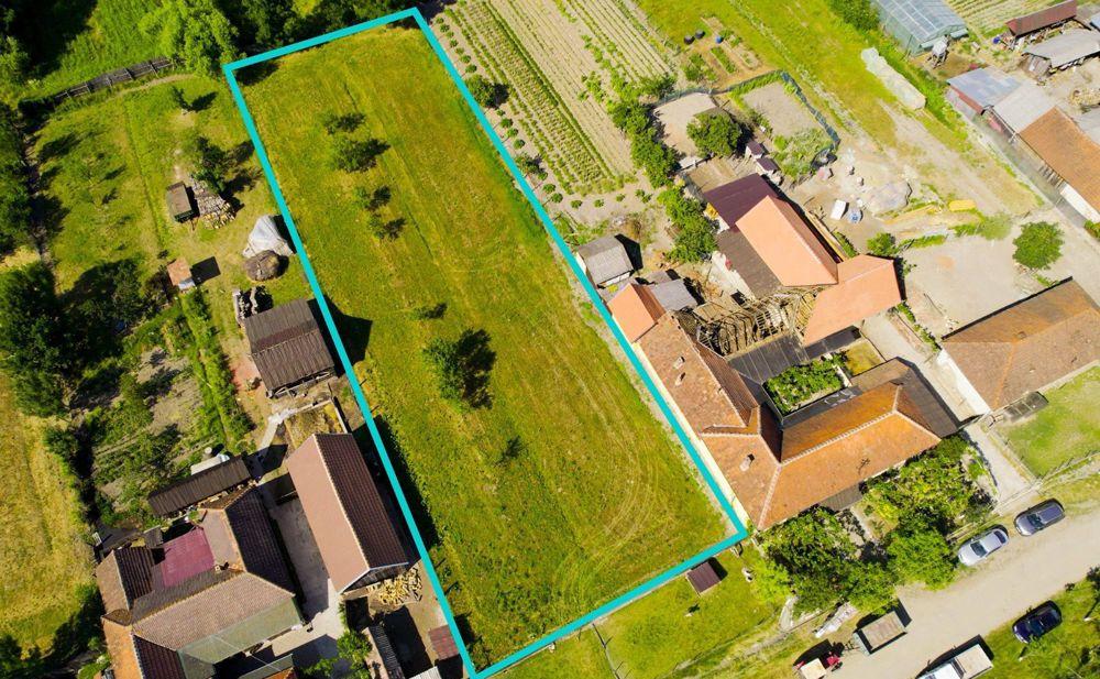 Teren de 2.029 mp in loc Pescari, comuna Gurahonț