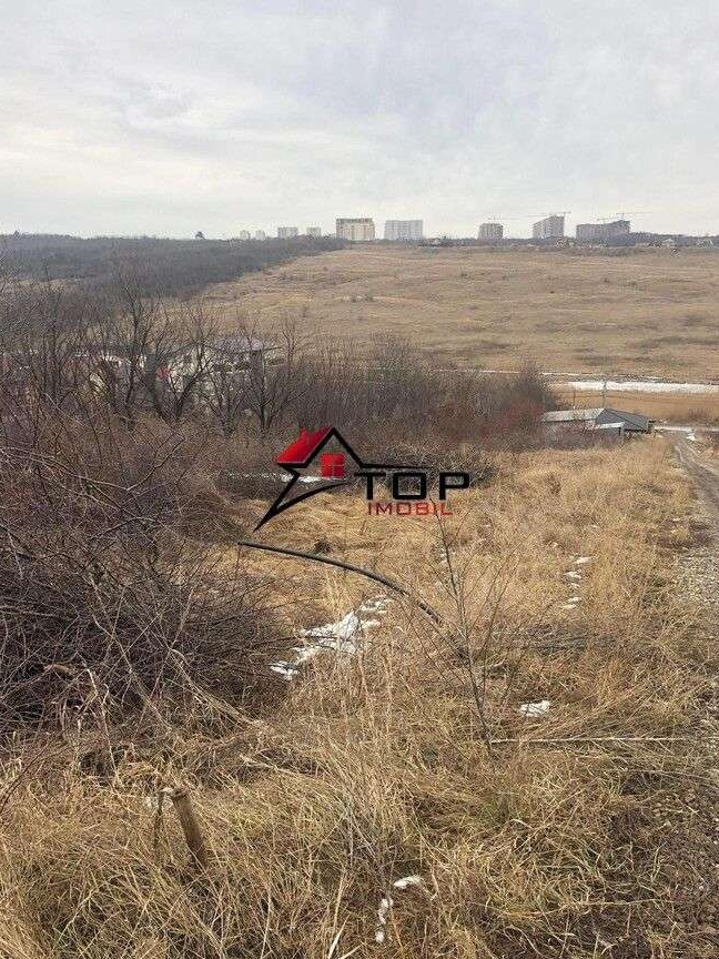 Teren de vanzare in Rediu