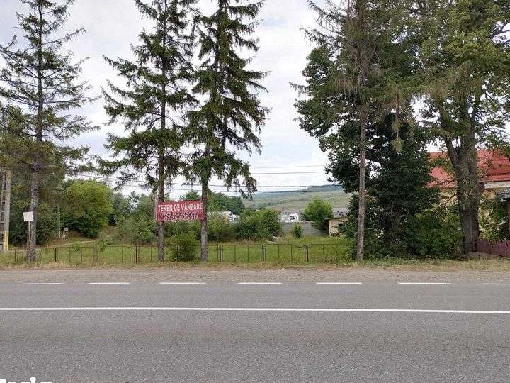 Teren de vânzare intravilan Moțca cu deschidere la E85 (1000m2)