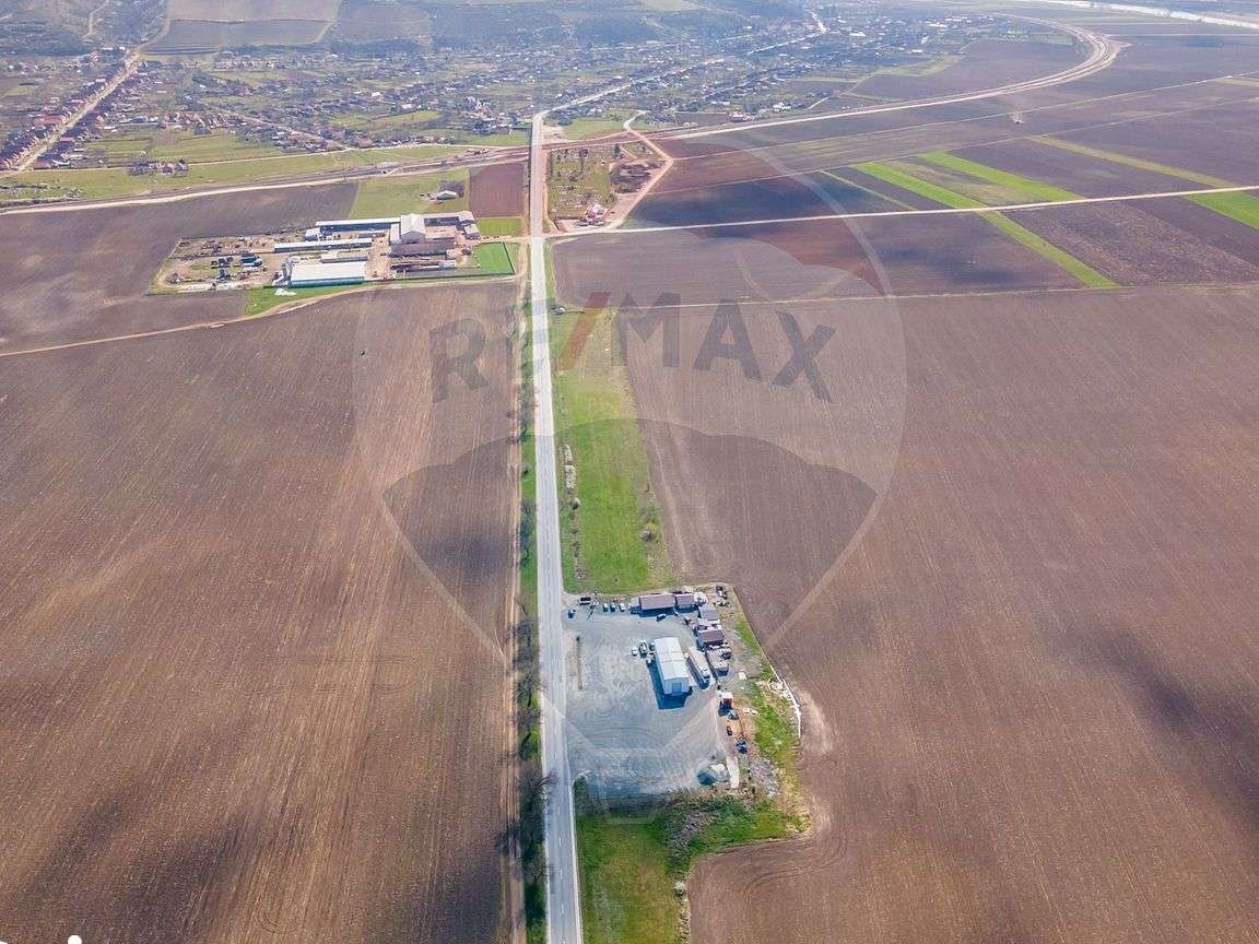 Teren extravilan de vaznare cu 5500mp in  Paulis