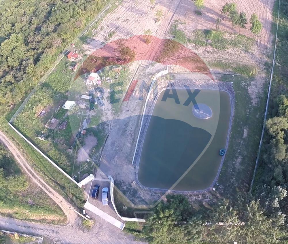 Teren intravilan 23,280mp  cu Lac in Viile Satu Mare