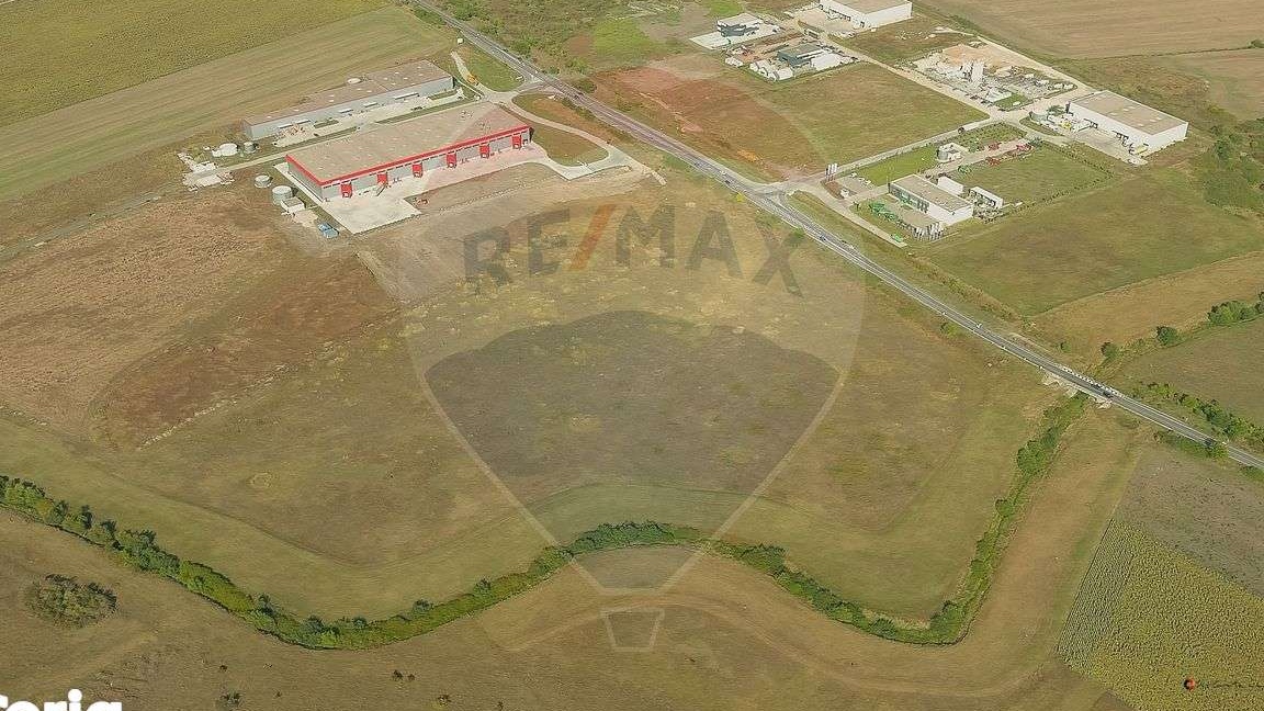 Teren INTRAVILAN 5,5ha Sanandrei, deschidere la șoseaua Arad-Timișoara