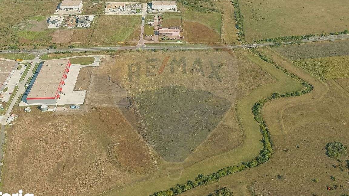 Teren INTRAVILAN 5,5ha Sanandrei, deschidere la șoseaua Arad-Timișoara