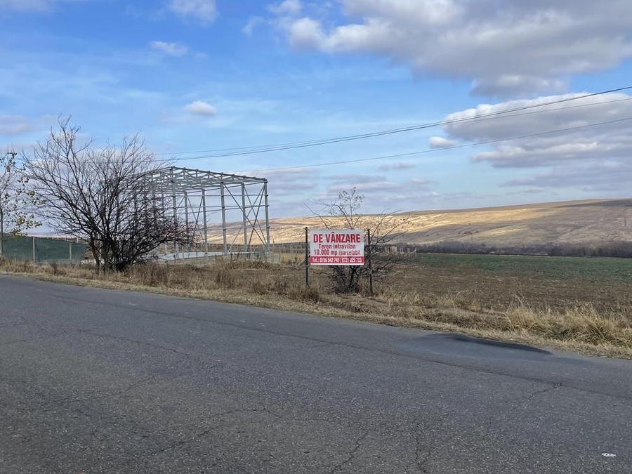 Teren intravilan Barlad - loturi casa